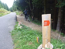SINGLE TRACK