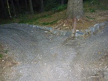 SINGLE TRACK