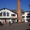 Harrachover Glaswerk  historisches Kleinod der Stadt, Bierbder Harrachov und Brauerei Harrachov.