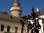 Schloss Sychrov ladet zum Besuch ein.