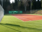 Tenisov hit s umlm povrchem Harrachov - Tennisplatz mit Beleuchtung Harrachov (foto 6)